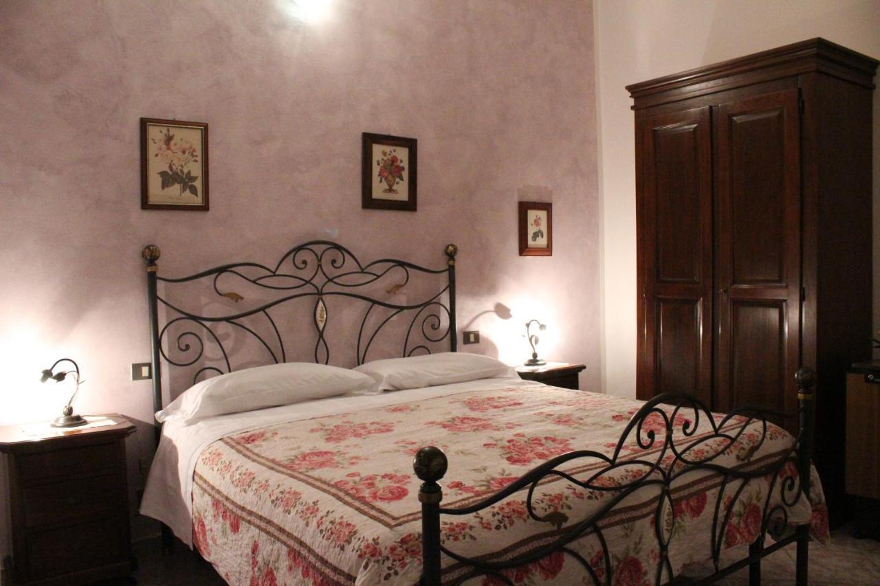 Agriturismo Le Chicche Di Mafalda 몬테메라노 외부 사진