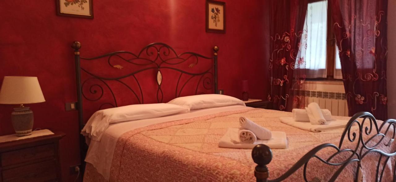 Agriturismo Le Chicche Di Mafalda 몬테메라노 외부 사진