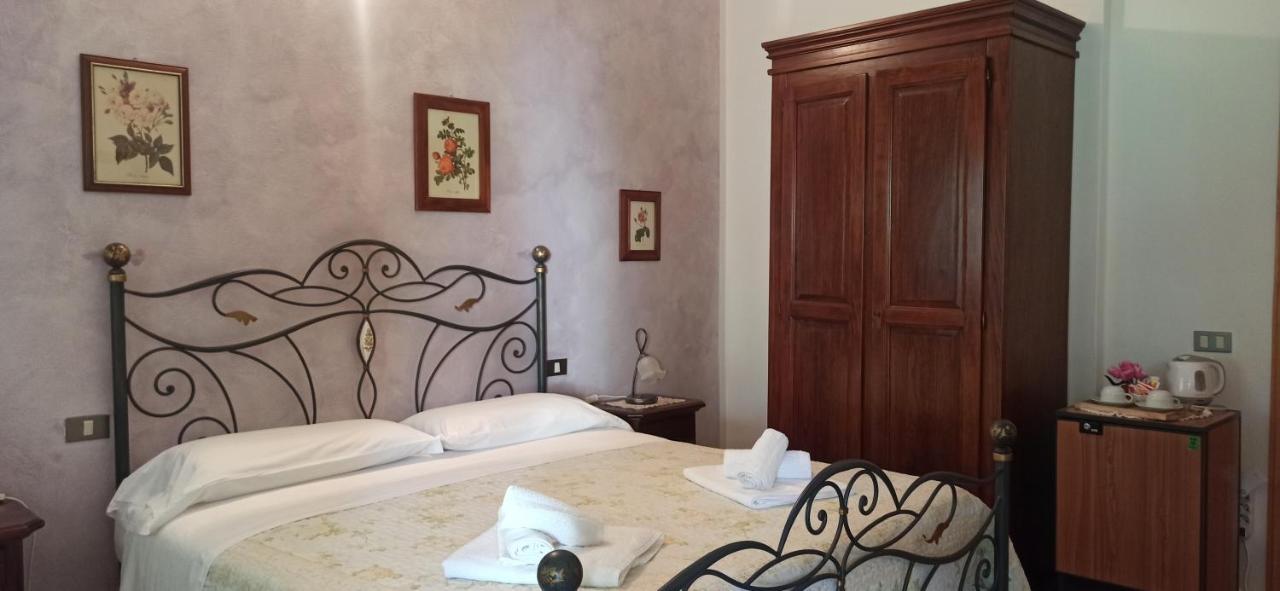 Agriturismo Le Chicche Di Mafalda 몬테메라노 외부 사진